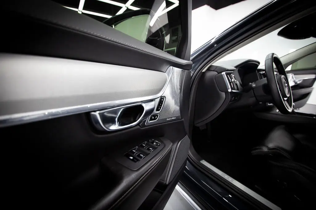 Eliminare Miros Tutun BMW Seria 3